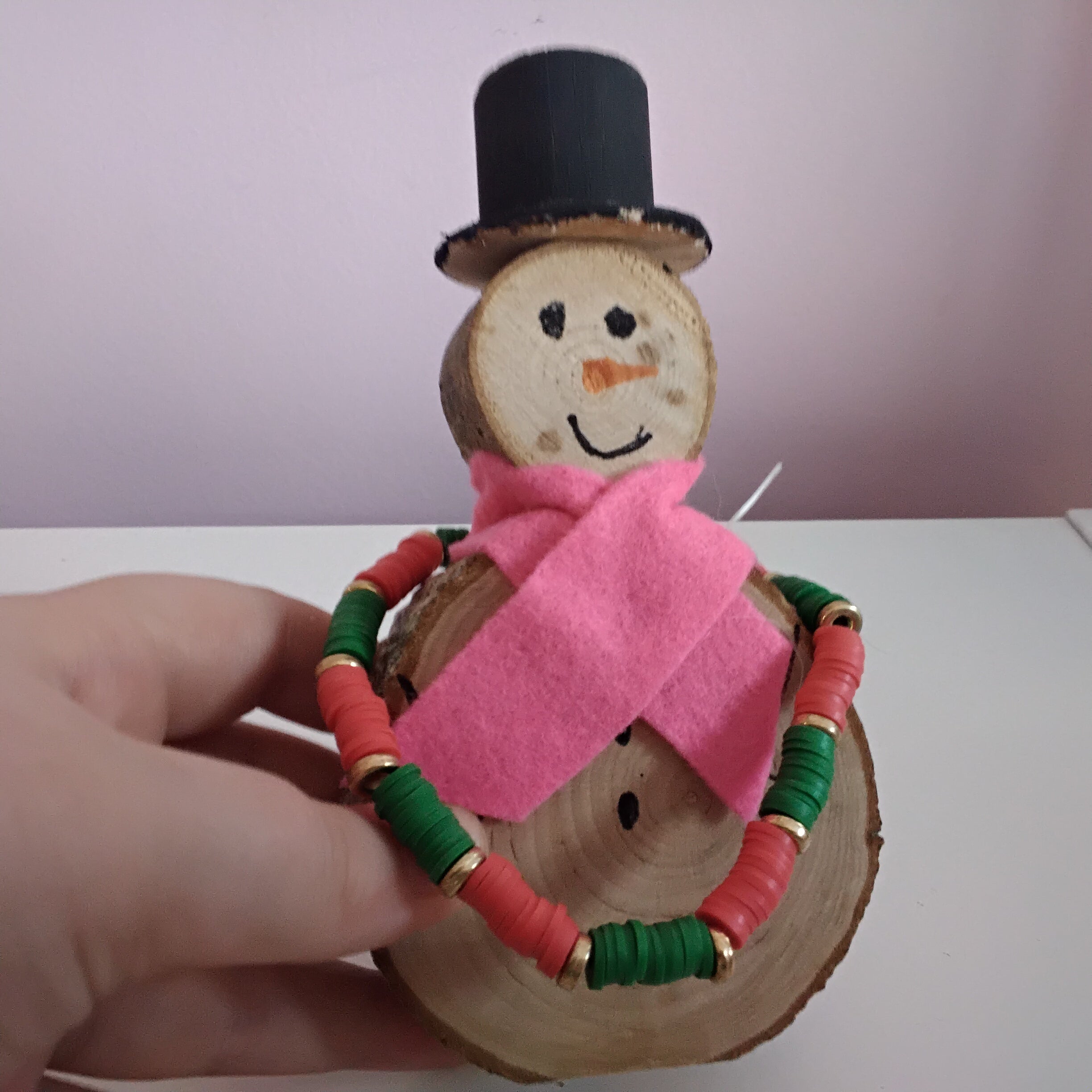 Green and red christmas clay bead bracelet