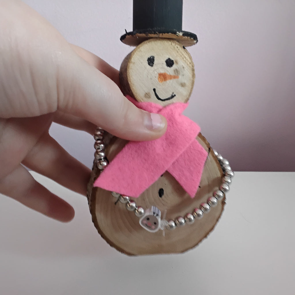 Sliver pearls with a reindeer charm bracelet