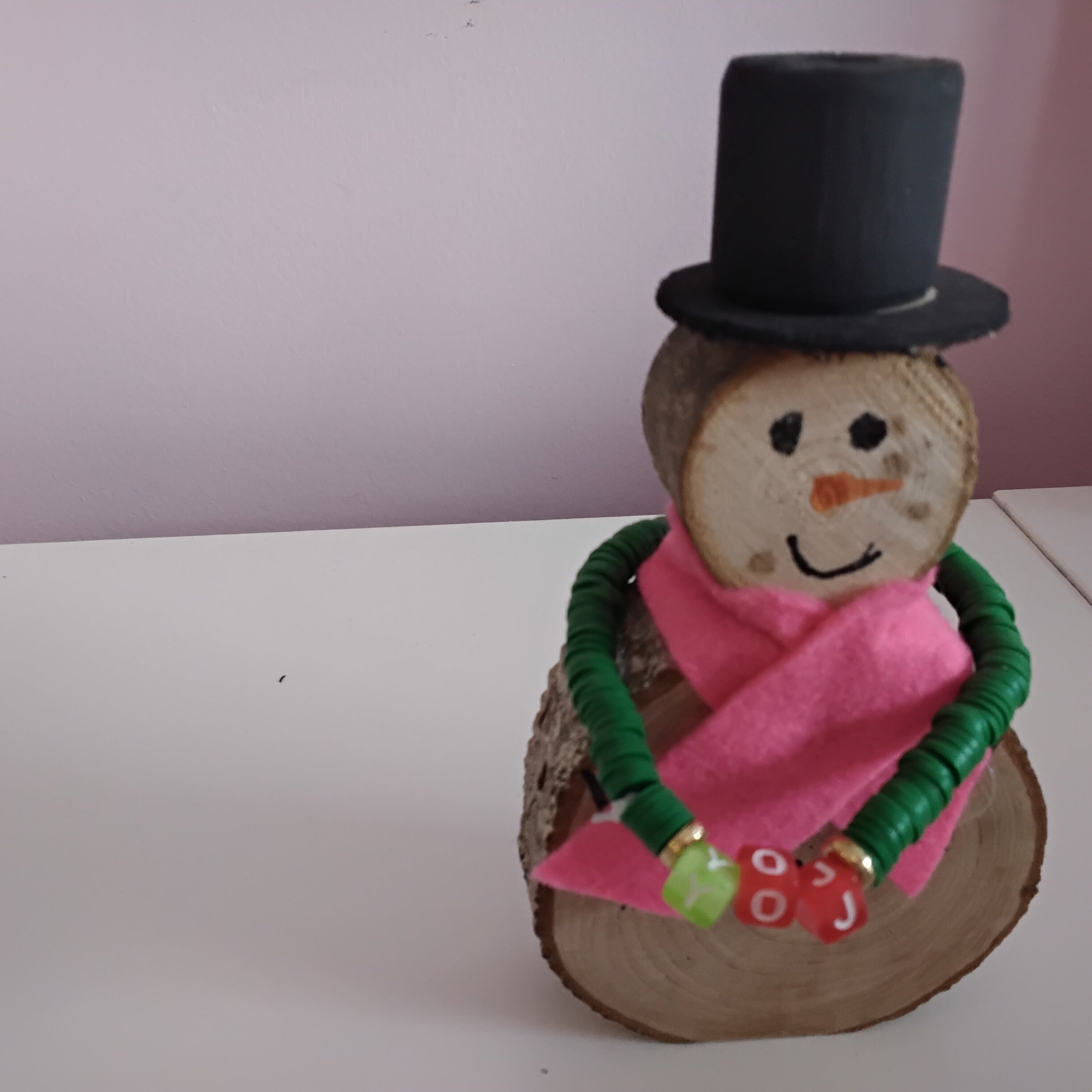 Joy christmas clay bead bracelet